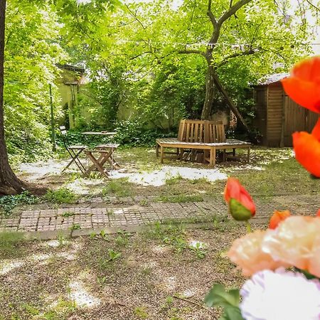 Private Double Bed Room With Bathroom Wien Exterior foto